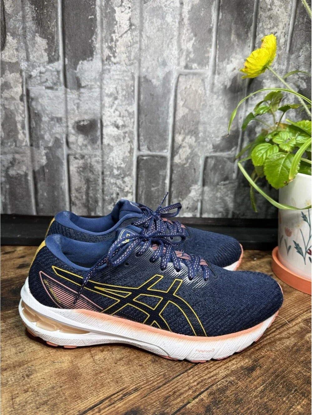 ASICS 1012B350 Women’s Blue Low Top Lace-Up Logo Knit Sneakers Rubber Outsole
